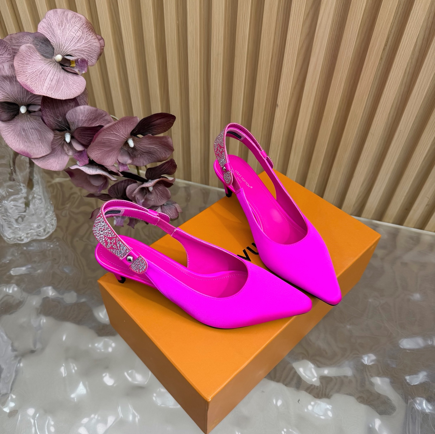 Women's high heels